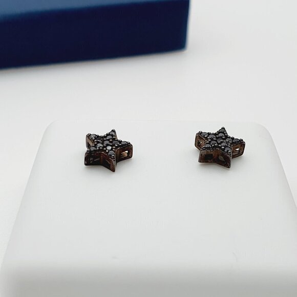 "925 Sterling Silver Plated Earrings, INUS1BR051 - Picture 10 of 11